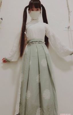 爱爱视频网址_十万网红美女美酱